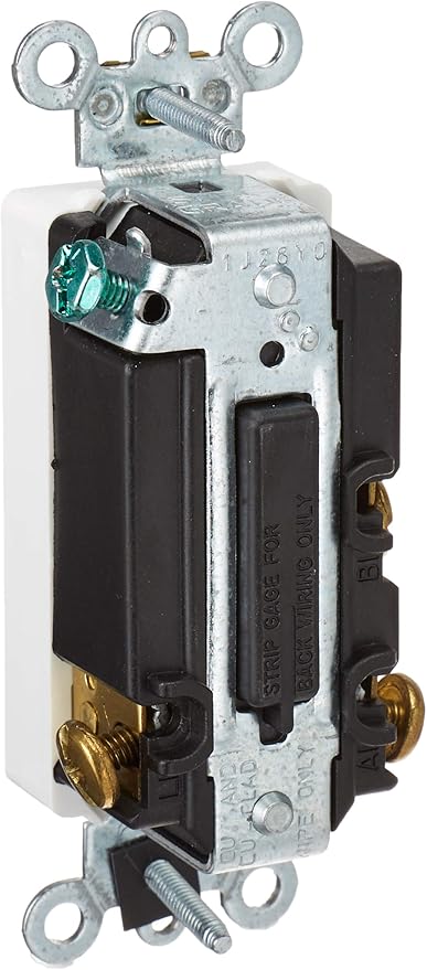 Leviton 5685-2W 15 Amp, 120/277 Volt, Decora Plus Rocker, Single-Pole Double Throw, Center Off, Maintained Contact (White)