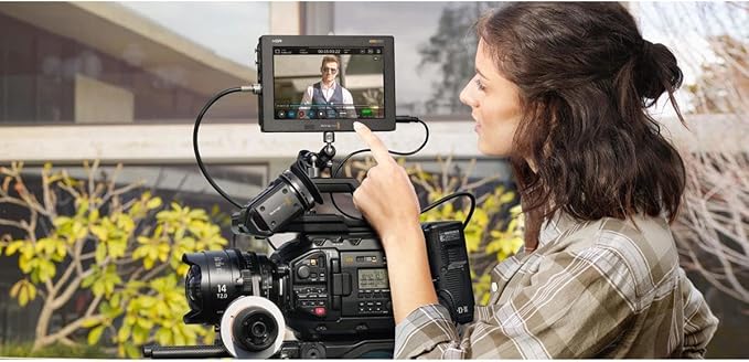 Blackmagic Design Video Assist 7 12G HDR, (HYPERD/AVIDA12/7HDR)