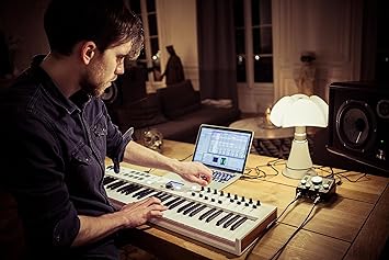 Arturia - KeyLab Essential 61 mk3 - MIDI Controller Keyboard for Music Production, with All-in-One Software Package - 61 Keys, 9 Encoders, 9 Faders, 1 Modulation Wheel, 1 Pitch Bend Wheel, 8 Pads