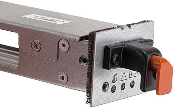 Beaver Computer IBM DS5020 system memory cache battery 59Y5260 81Y2432 371-4676, close-up of the replacement battery component.