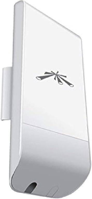 Ubiquiti Networks NanoLocom2 MIMO CPE AirMax device on a white background with product label and antennas visible