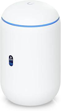 Ubiquiti Networks UniFi UDR-US Dream Router, All-in-One Router, WiFi 4 / WiFi 5 / WiFi 6, Dual-Band (2.4 GHz/5 GHz), 1 x GbE WAN Port, 4 x GbE LAN Ports (2 PoE), White